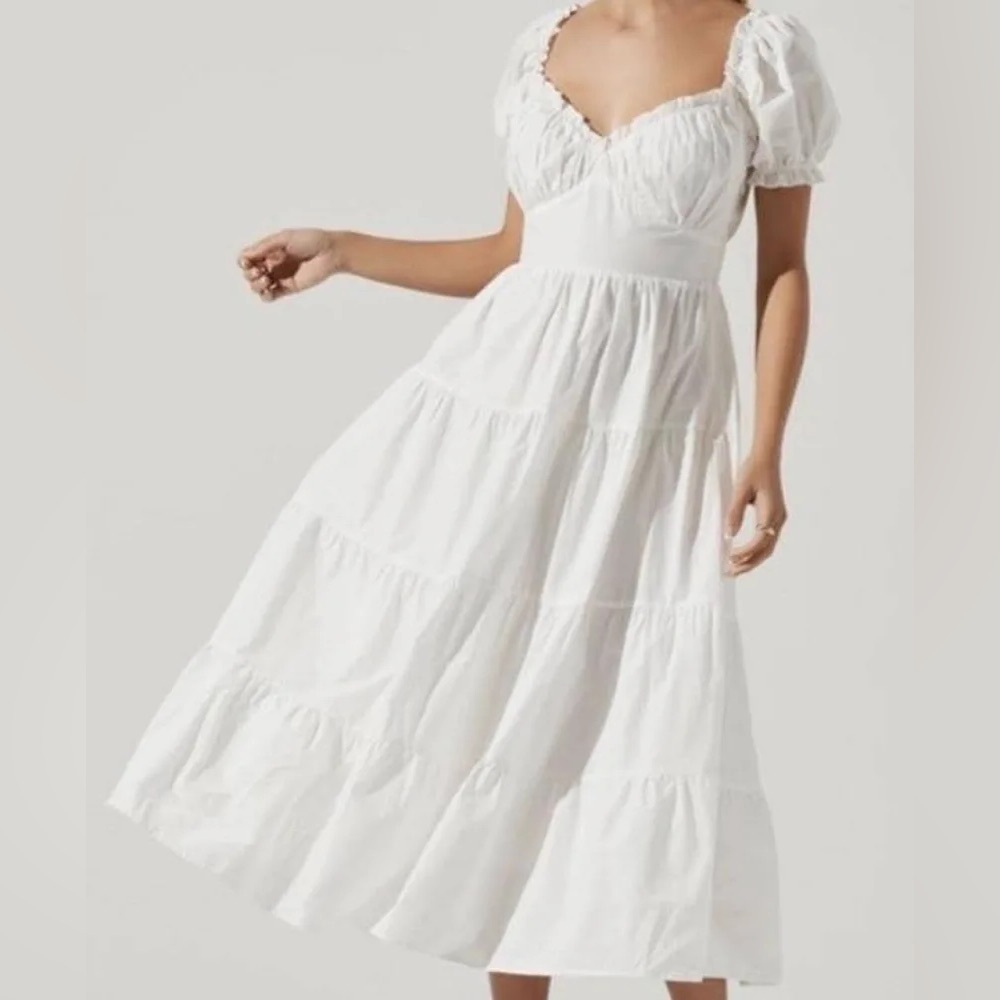 Cinched Bust Dress in White